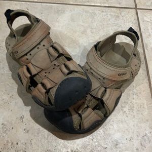 Men’s Swiftwater Leather Fisherman Sandal Crocs